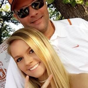 Meet your Posher, Avery